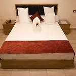 Heru Pyramids View Hotel